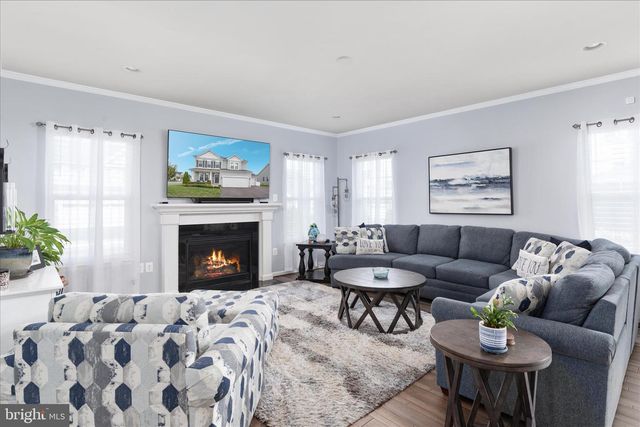 101 JEWEL BOX DR, Stephenson, VA 22656