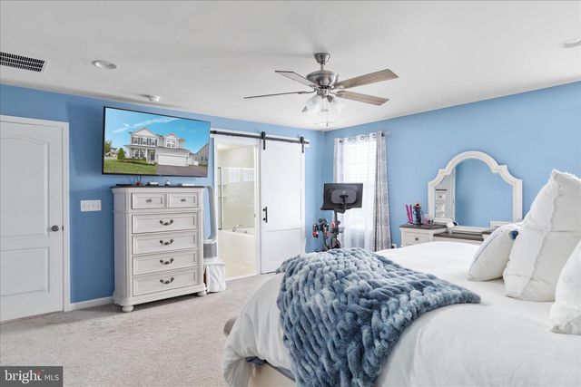 101 JEWEL BOX DR, Stephenson, VA 22656