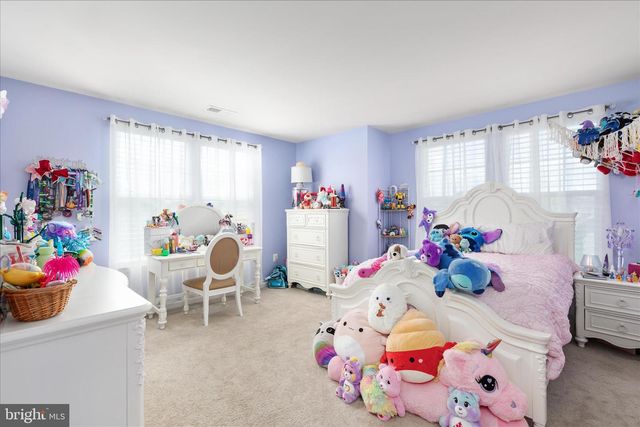 101 JEWEL BOX DR, Stephenson, VA 22656