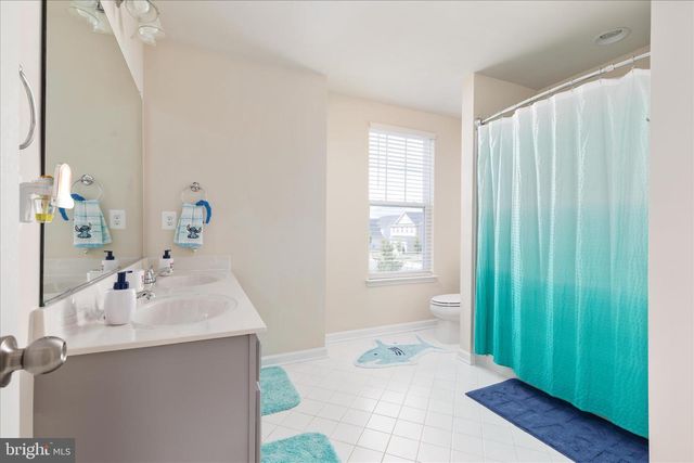 101 JEWEL BOX DR, Stephenson, VA 22656