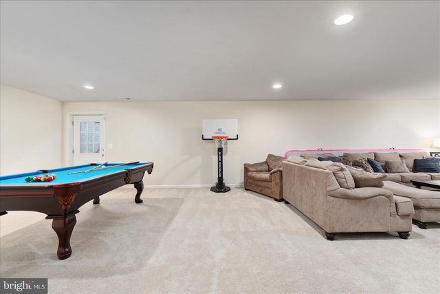 101 JEWEL BOX DR, Stephenson, VA 22656