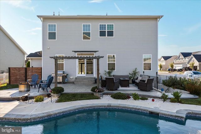 101 JEWEL BOX DR, Stephenson, VA 22656