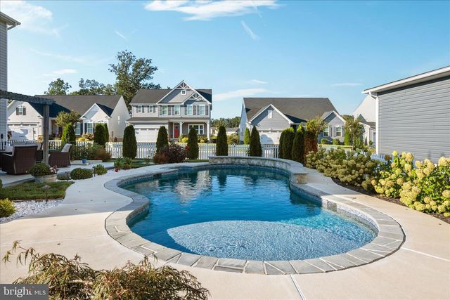 101 JEWEL BOX DR, Stephenson, VA 22656