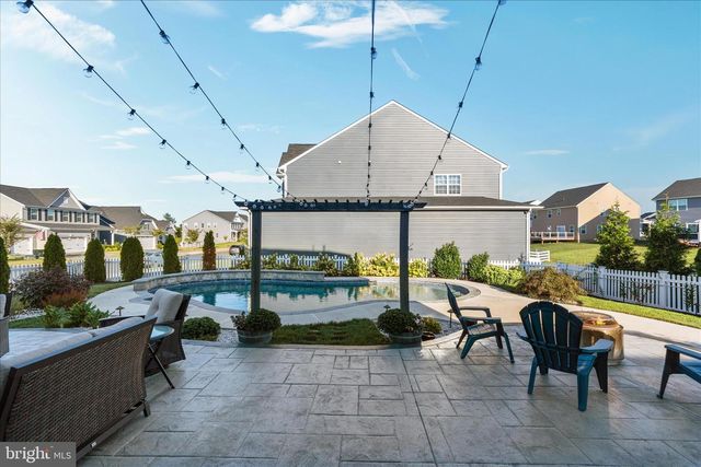 101 JEWEL BOX DR, Stephenson, VA 22656