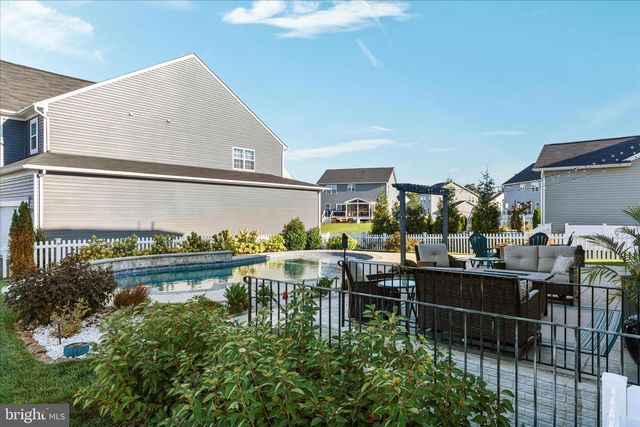 101 JEWEL BOX DR, Stephenson, VA 22656