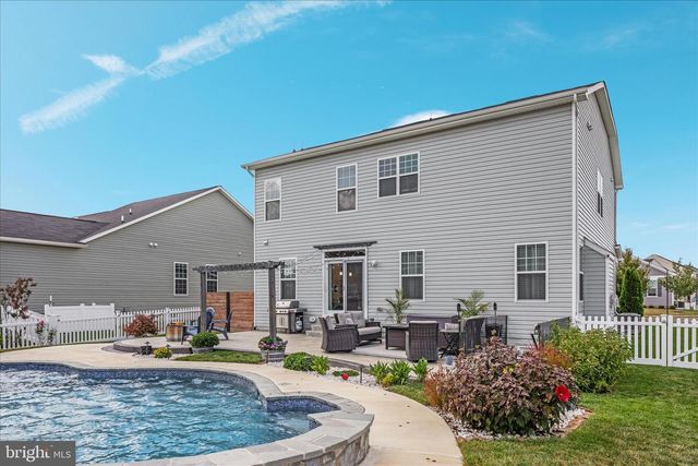 101 JEWEL BOX DR, Stephenson, VA 22656