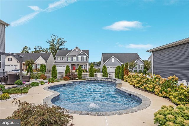 101 JEWEL BOX DR, Stephenson, VA 22656