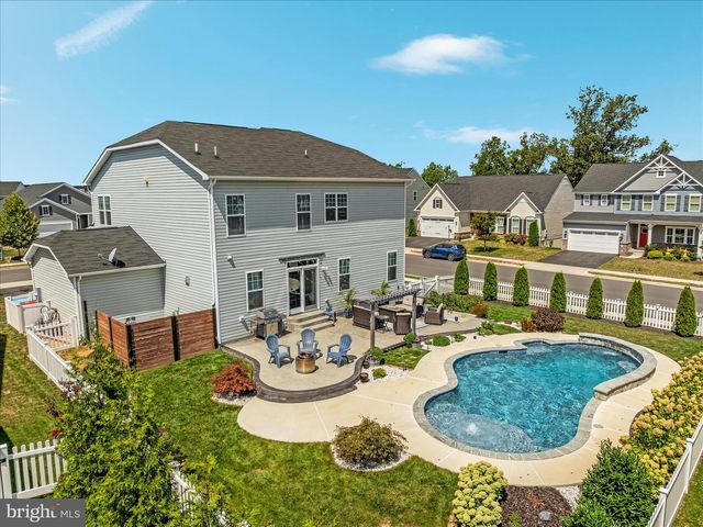 101 JEWEL BOX DR, Stephenson, VA 22656