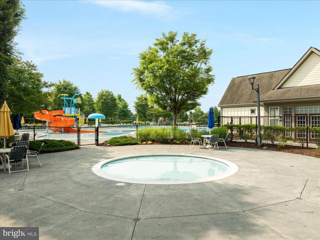 101 JEWEL BOX DR, Stephenson, VA 22656