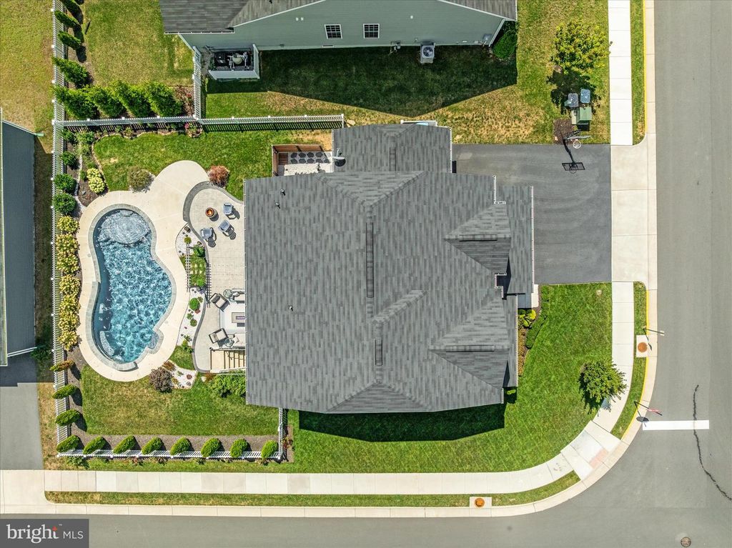 101 JEWEL BOX DR, Stephenson, VA 22656