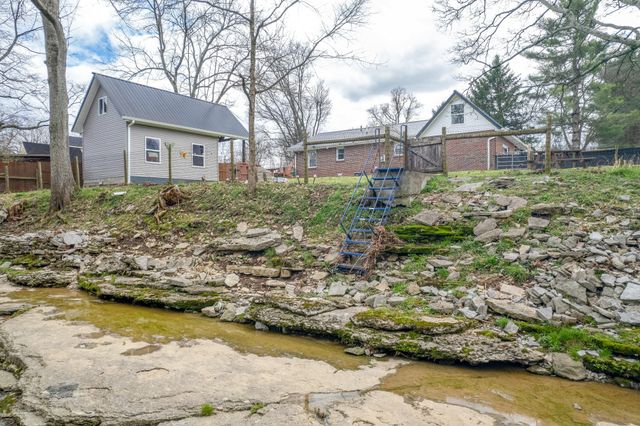 111 Goodner Ln, Alexandria, TN 37012
