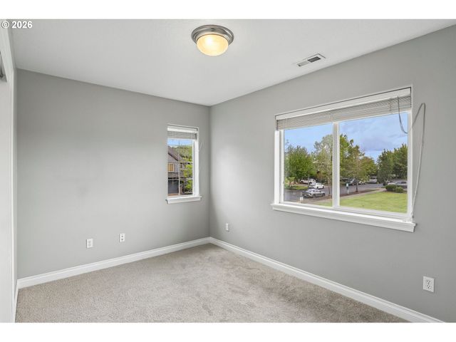 3625 SHIBE St, Forest Grove, OR 97116