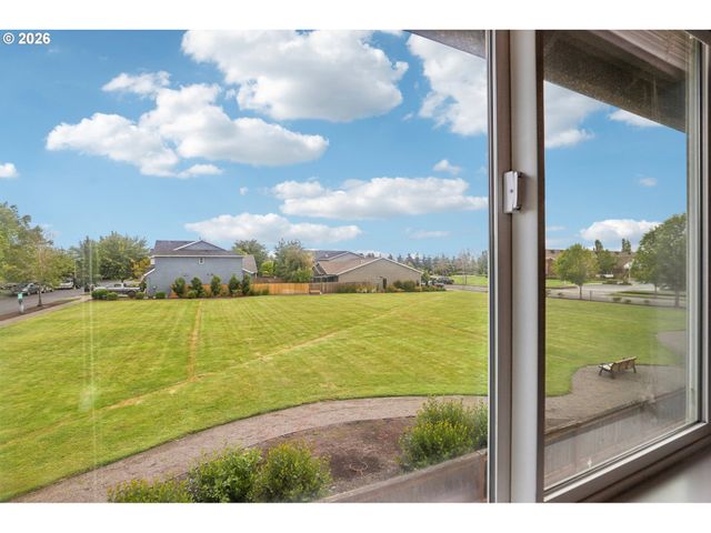 3625 SHIBE St, Forest Grove, OR 97116