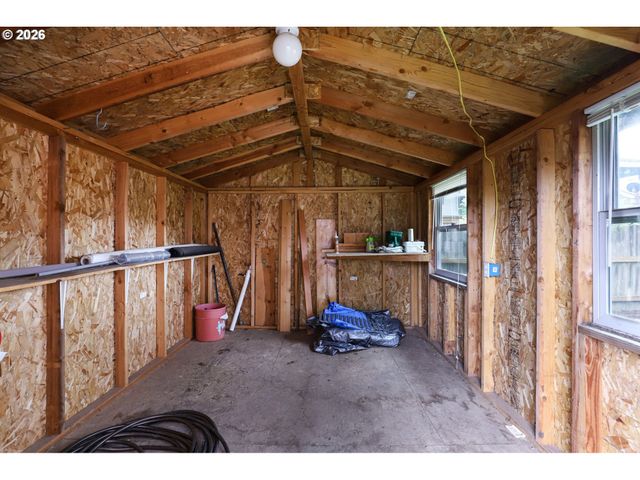 3625 SHIBE St, Forest Grove, OR 97116