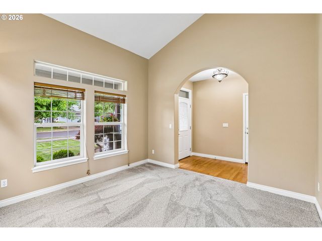 3625 SHIBE St, Forest Grove, OR 97116