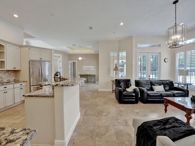 3950 Horse Trail, Loxahatchee, FL 33470