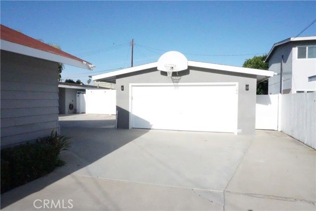 184 E 20th B, Costa Mesa, CA 92627