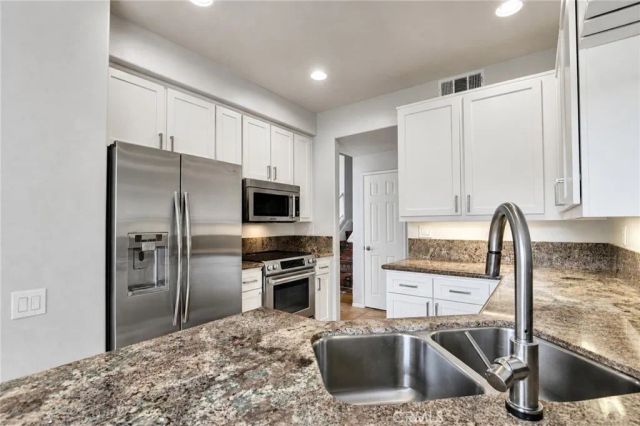 19 Bravo, Aliso Viejo, CA 92656