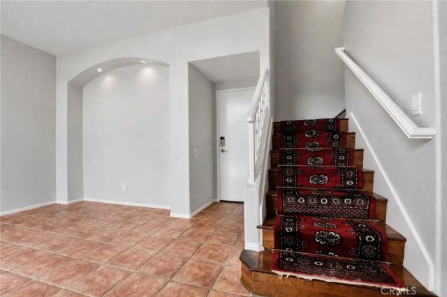 19 Bravo, Aliso Viejo, CA 92656