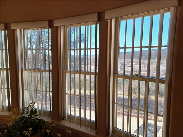 19 County Road 60A, Velarde, NM 87582