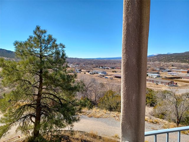 19 County Road 60A, Velarde, NM 87582