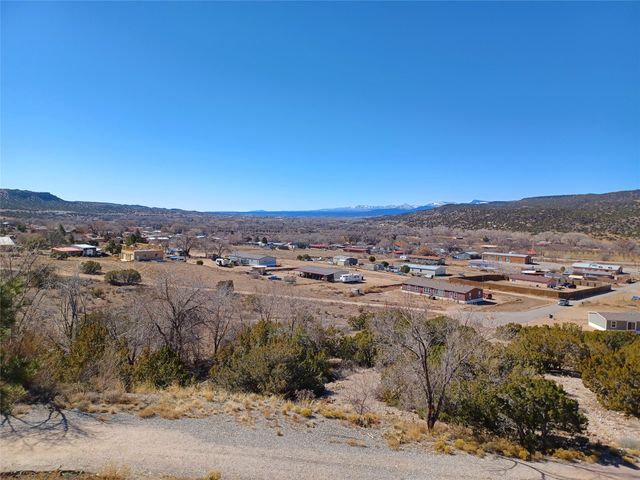 19 County Road 60A, Velarde, NM 87582