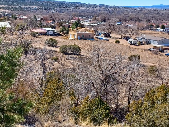 19 County Road 60A, Velarde, NM 87582