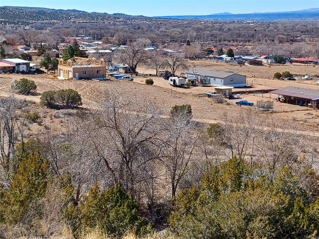 19 County Road 60A, Velarde, NM 87582