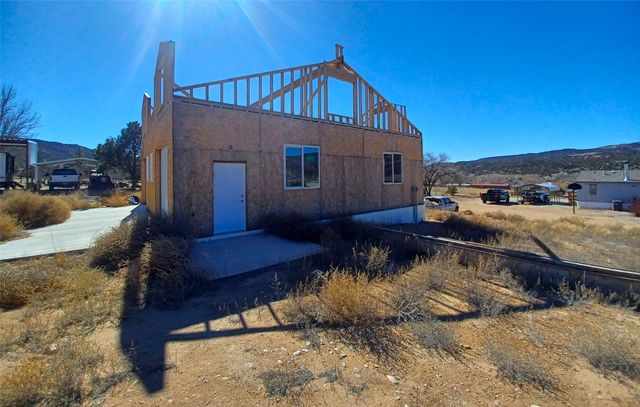 19 County Road 60A, Velarde, NM 87582