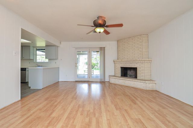 7327 Osage Street, Houston, TX 77036