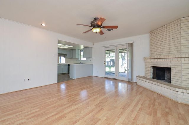 7327 Osage Street, Houston, TX 77036