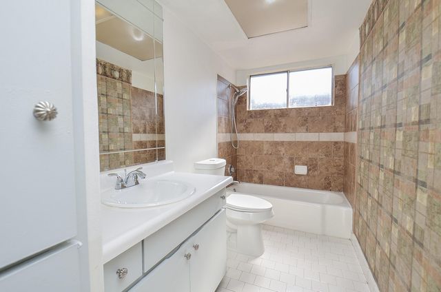 7327 Osage Street, Houston, TX 77036