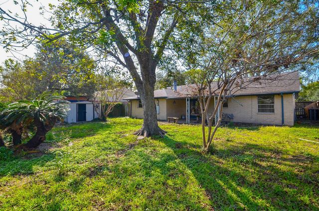 7327 Osage Street, Houston, TX 77036