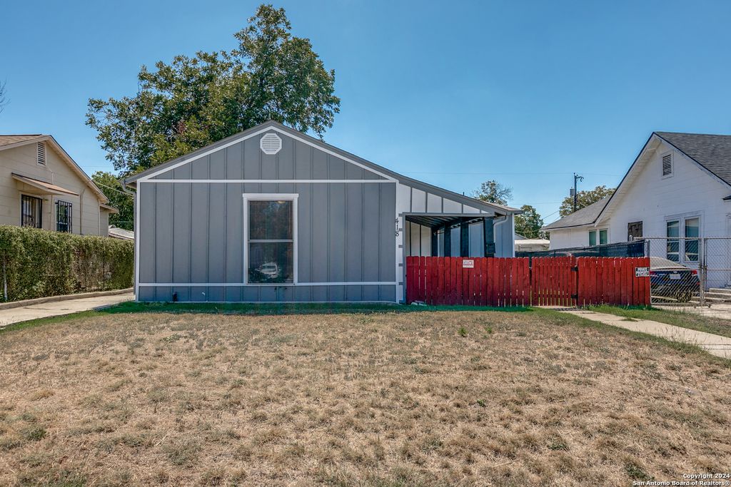 418 BAILEY AVE, San Antonio, TX 78210