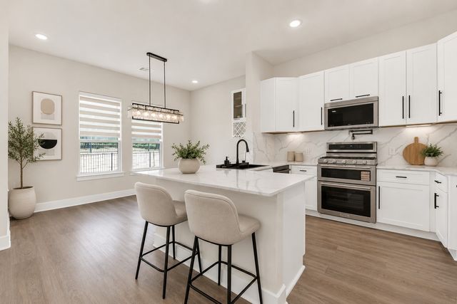 3708 Creek View Drive, Mckinney, TX 75071
