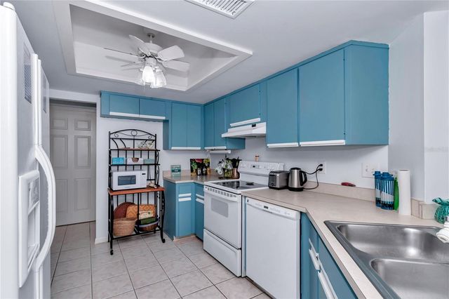 10901 SW 80TH COURT, Ocala, FL 34481