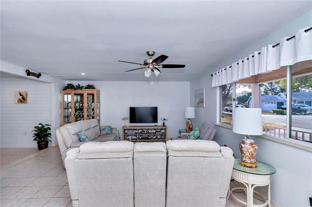 10901 SW 80TH COURT, Ocala, FL 34481