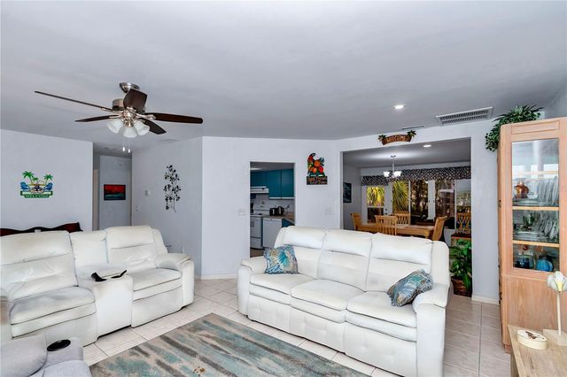 10901 SW 80TH COURT, Ocala, FL 34481