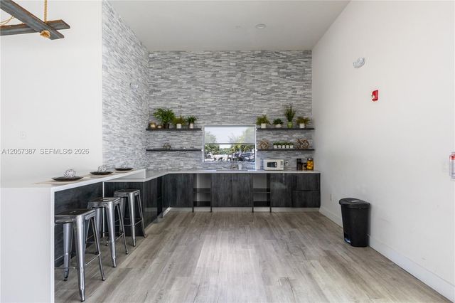 4444 NW 9th St 0, Plantation, FL 33317