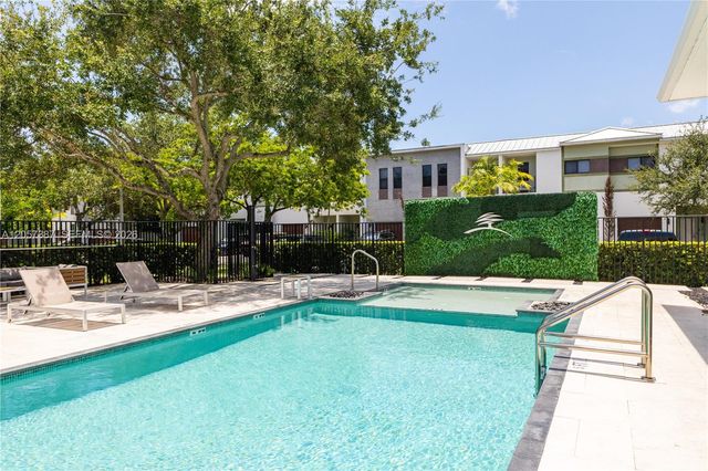4444 NW 9th St 0, Plantation, FL 33317