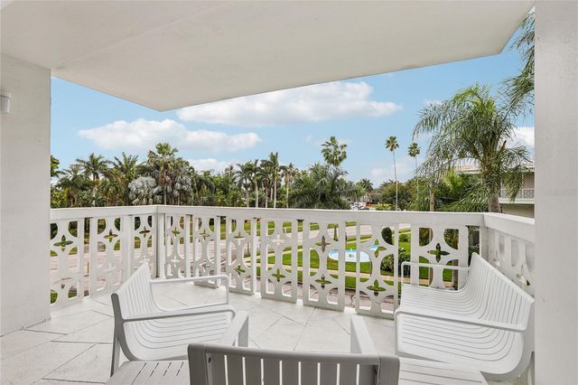 1100 N SHORE DRIVE NE 304, St Petersburg, FL 33701