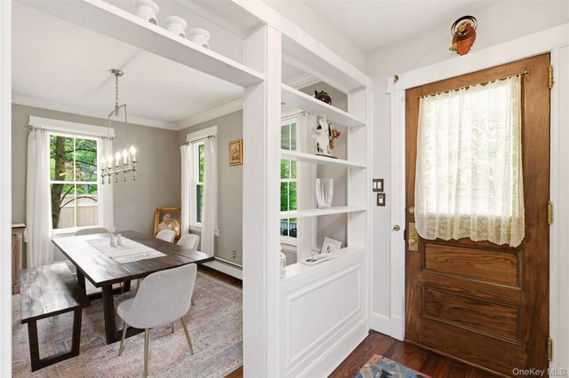 32 Timberline Drive, Huntington, NY 11743