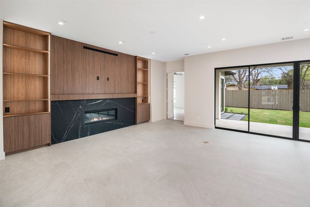 3262 Saint Croix Drive, Dallas, TX 75229