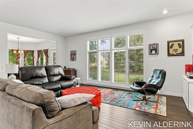 1305 Augusta Court, Holland, MI 49423