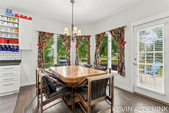 1305 Augusta Court, Holland, MI 49423