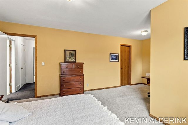 1305 Augusta Court, Holland, MI 49423