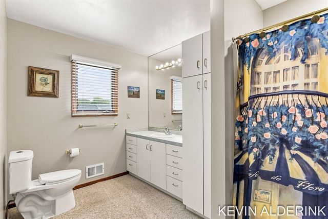 1305 Augusta Court, Holland, MI 49423