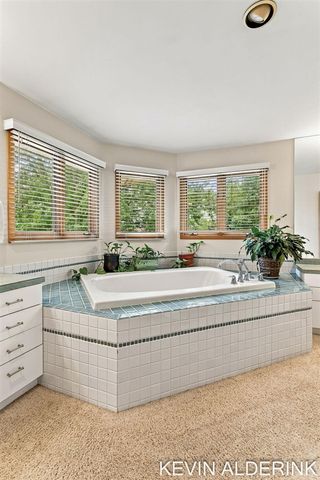 1305 Augusta Court, Holland, MI 49423