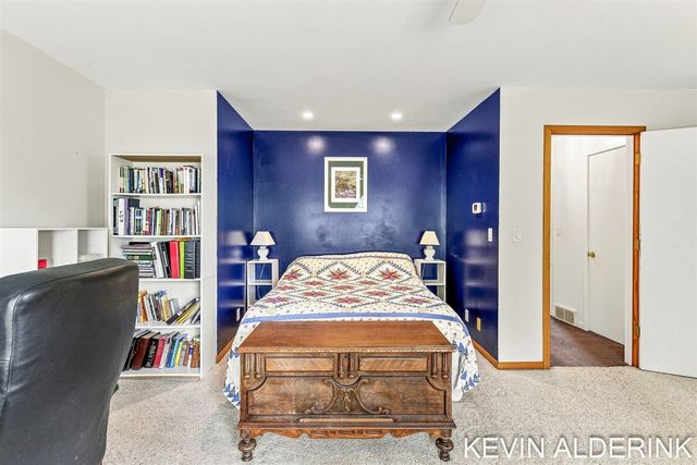 1305 Augusta Court, Holland, MI 49423