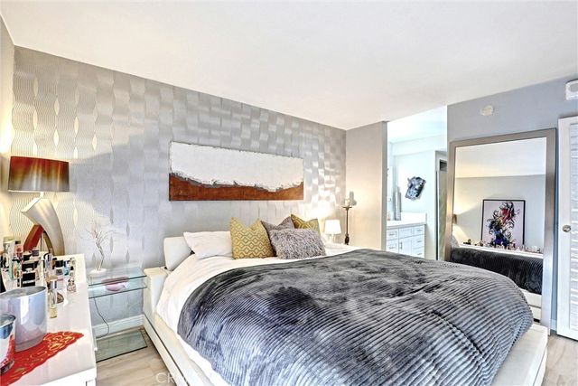 1750 E Ocean 101, Long Beach, CA 90802